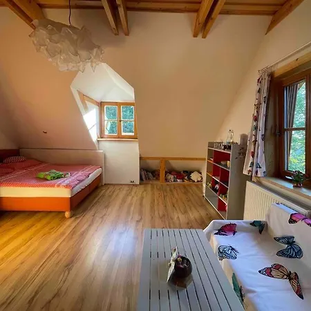 Roubenka V Posázaví *
